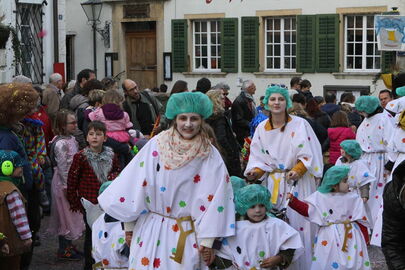 Chinderstube am Kinder-Fasnachtsumzug in Olten