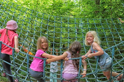 Spass auf dem Robinsonspielplatz Olten